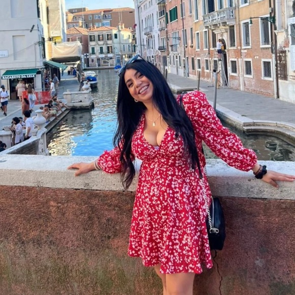 Red Ditsy Floral Print Mini Dress V-Neck Ties 3/4 Puff Sleeve Fit & Flare - Picture 12 of 12